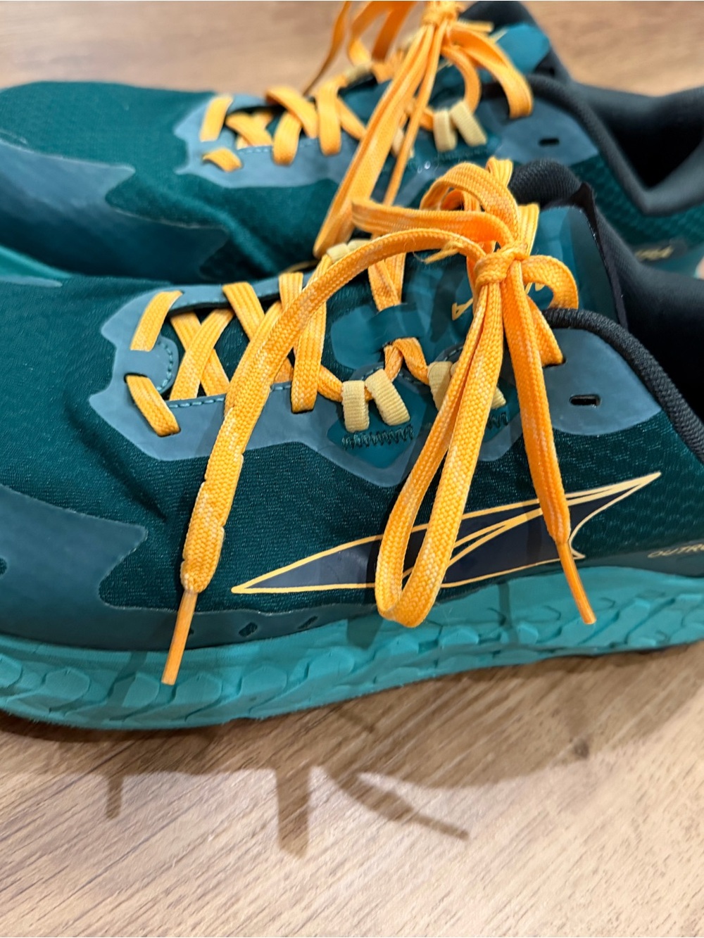 Altra Men's Teal Athletic Shoes with Yellow Laces - Picture 3 of 10